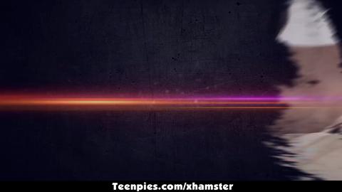 28758