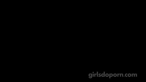 12073